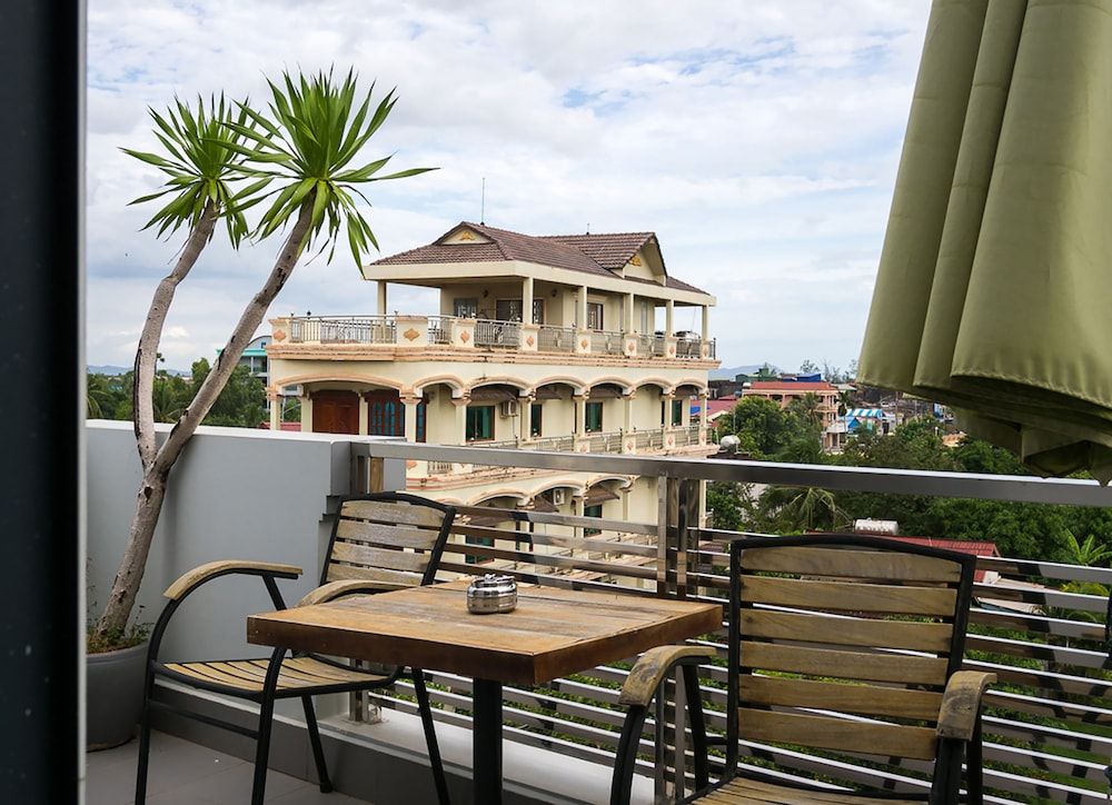 Hotel Five.S Deluxe Double Room, 1 King Bed, Balcony 10