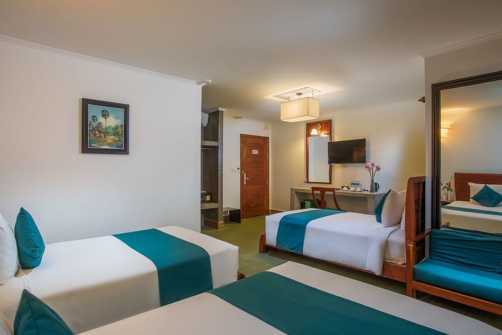 V Hotel Phnom Penh Landmark Triple