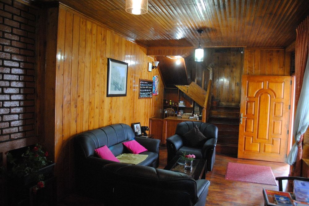 undefined Comfort inn & Hostel 4