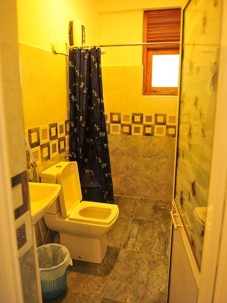 Resort Beam Family Room (Jungle View) 6