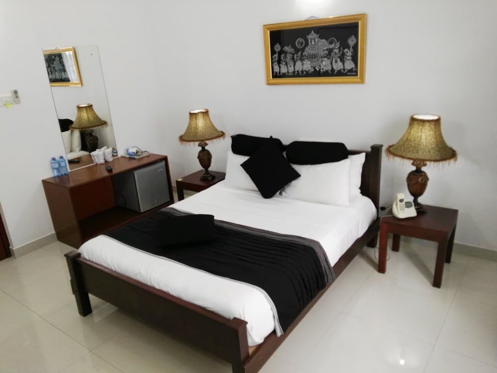 undefined Anna Shanthi Villa