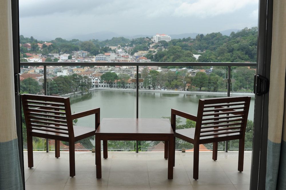 undefined Oak Ray Heritage Hotel
