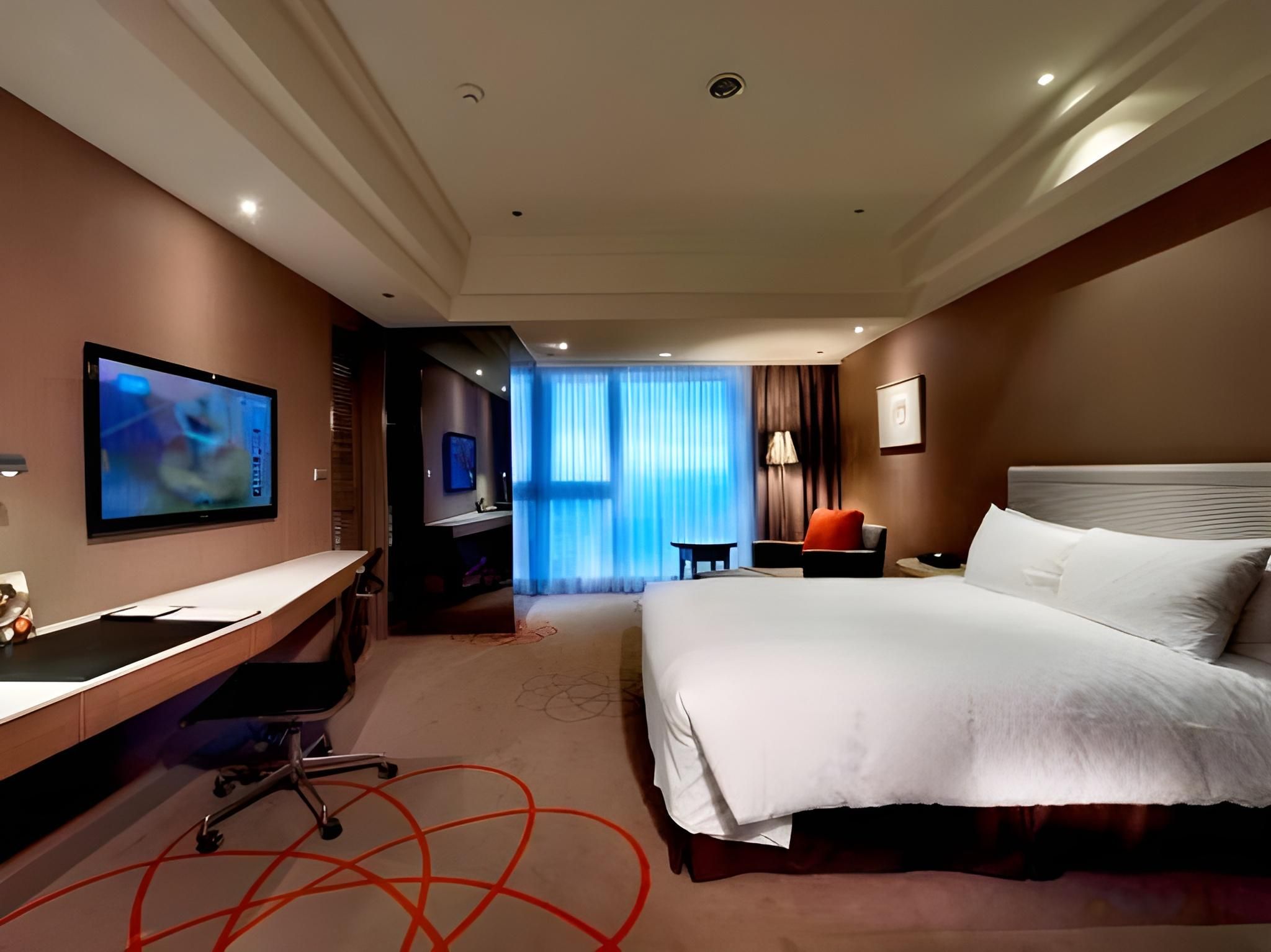 Superior Room 1 Double Bed Non-Smoking