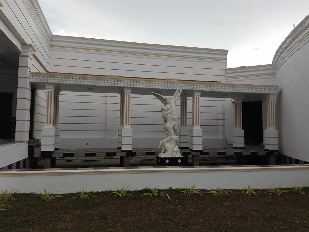 undefined Hotel Golden Ray 6