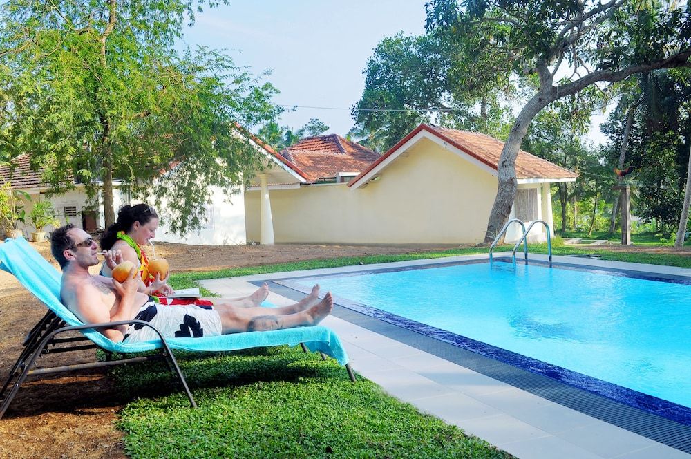 undefined Cinnamon Trails 7