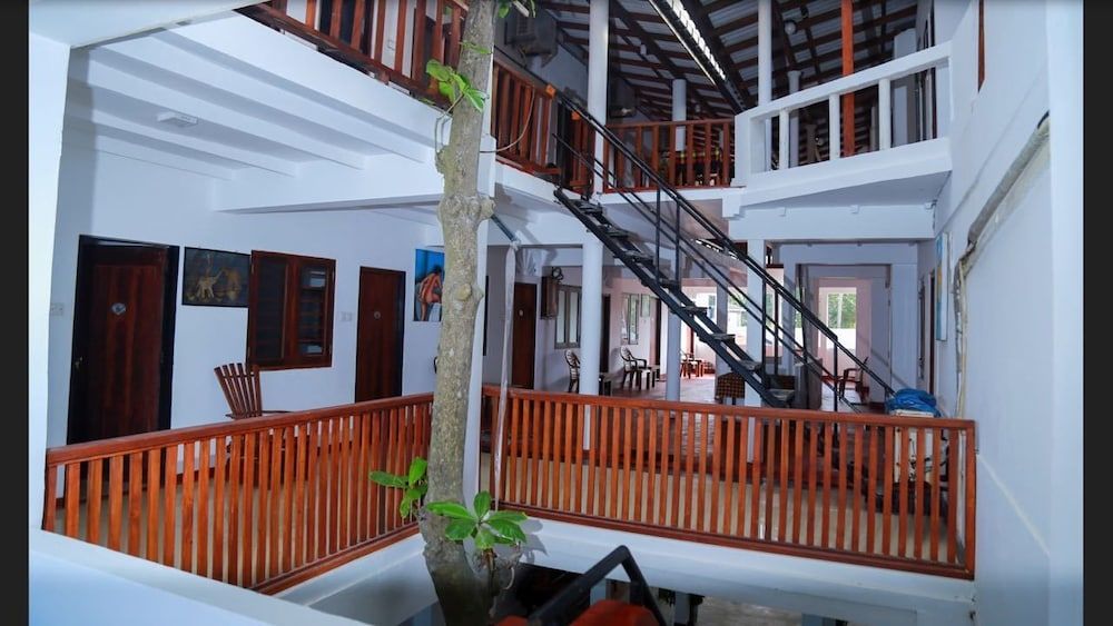 undefined Hansa Surf Hotel 5