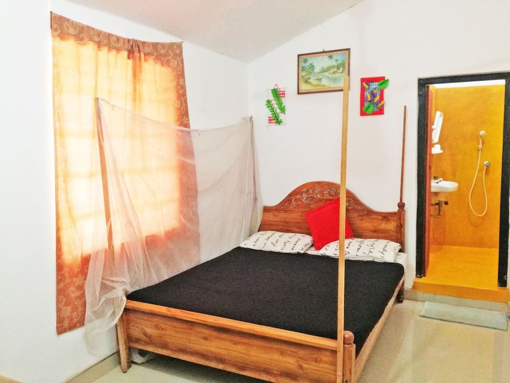 20 House Arugam Deluxe Double Room 5