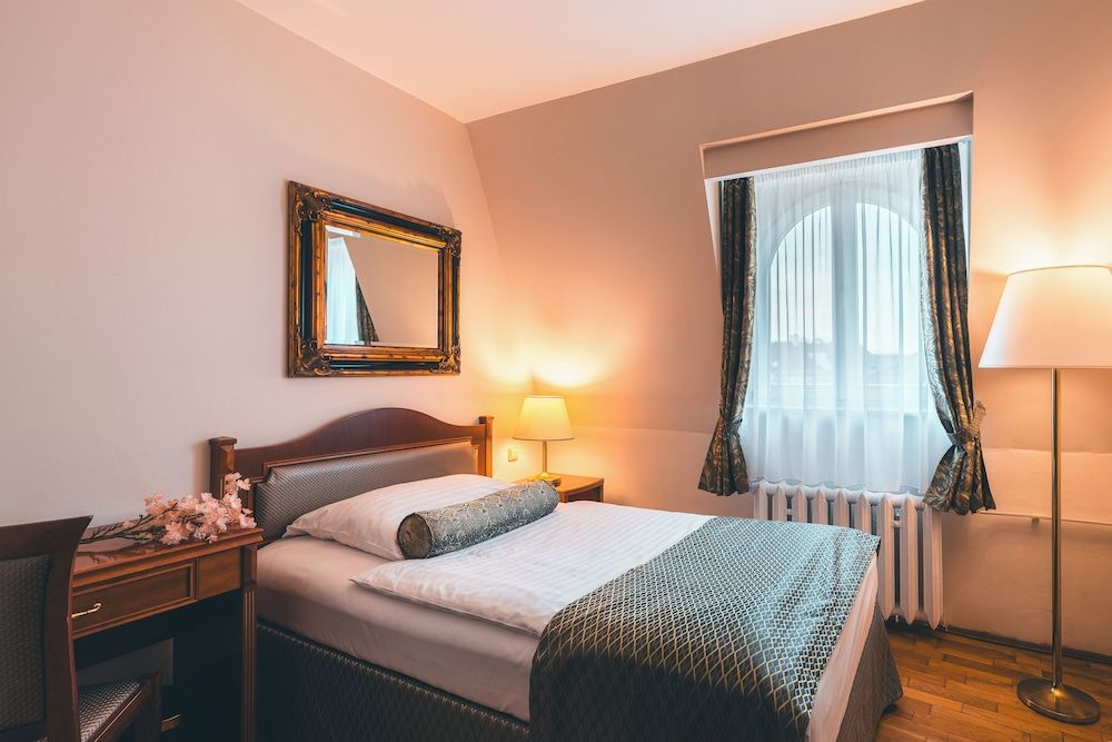 undefined Hotel Belvedere 4