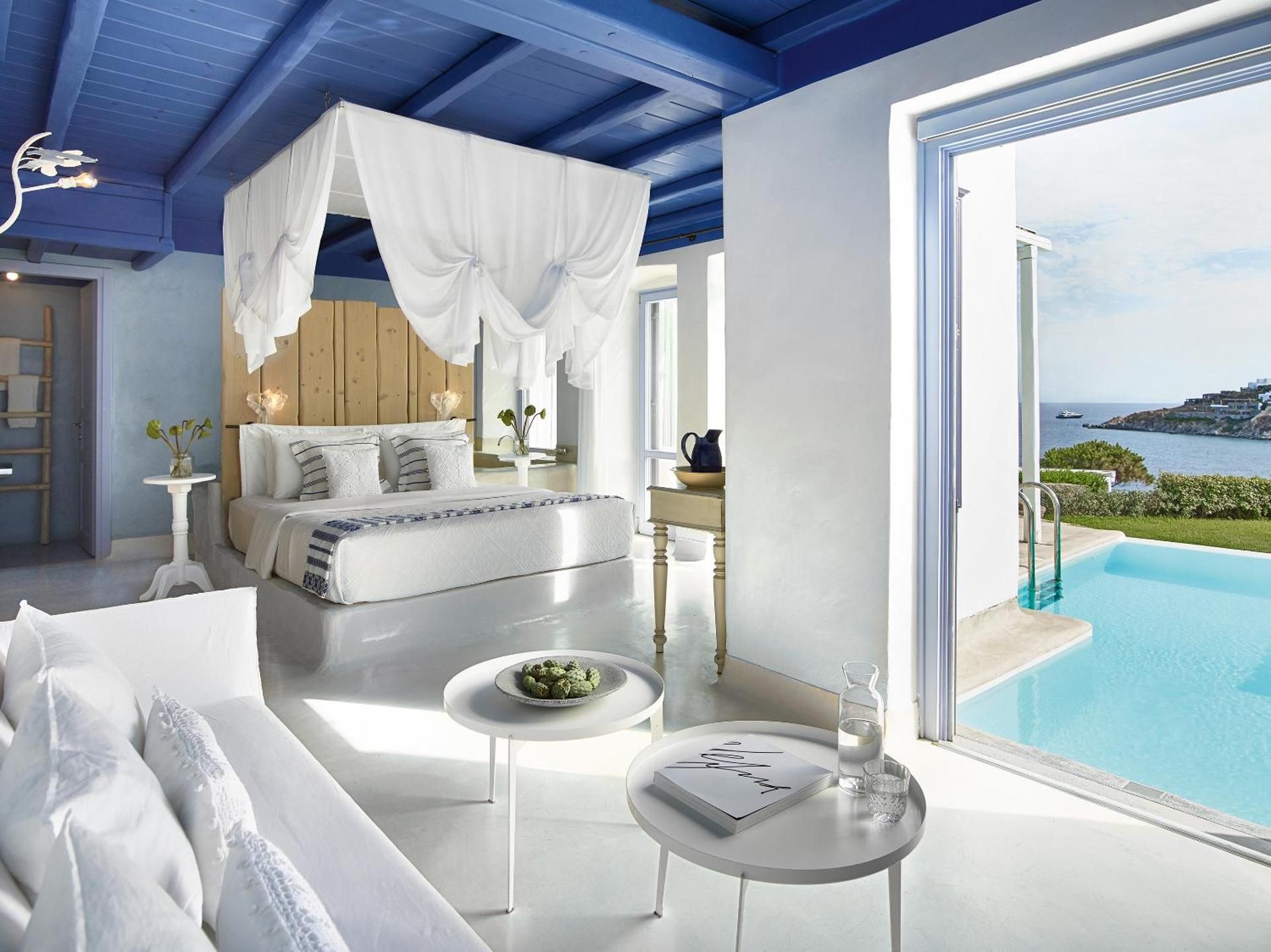 Endless Blu Waterfront Suite with Private Pool
