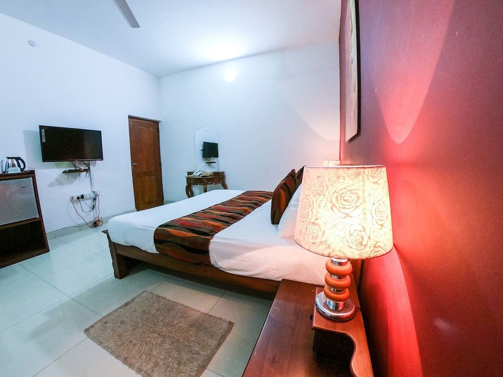 Romance Hills Hotel Deluxe Room 01 8