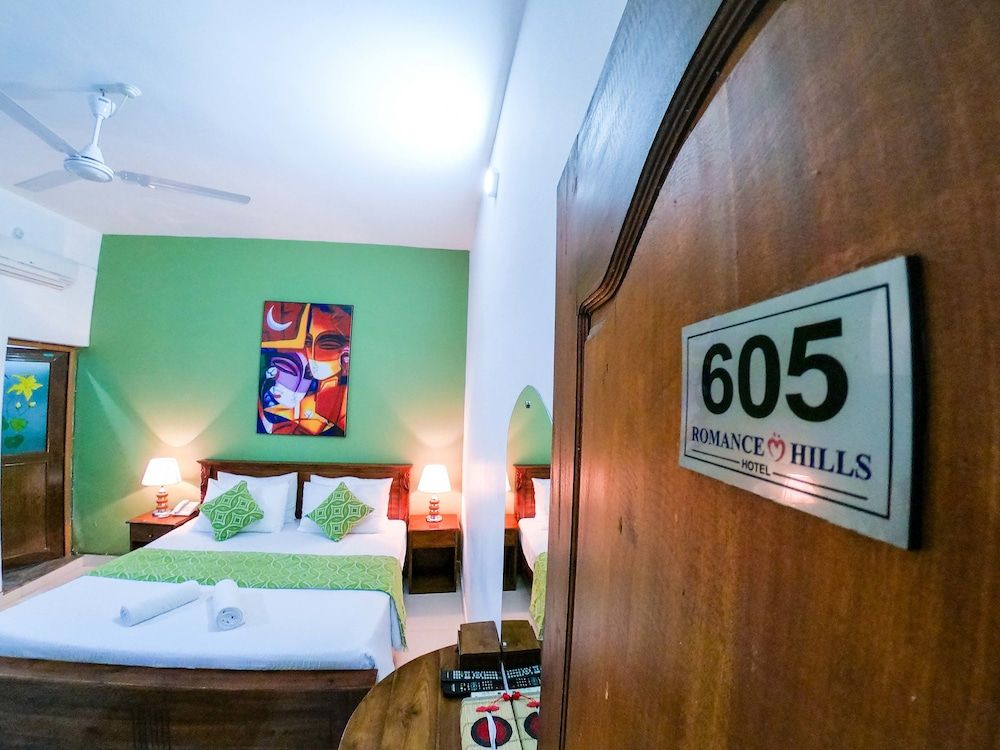 Romance Hills Hotel Romantic Double Room, 1 Queen Bed, Garden View 10