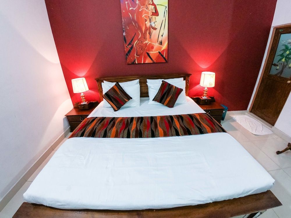 Romance Hills Hotel Deluxe Room 01 6