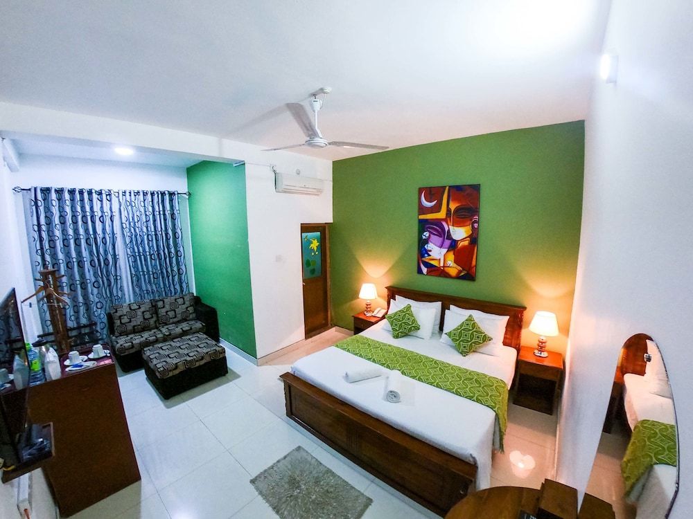 Romance Hills Hotel Romantic Double Room, 1 Queen Bed, Garden View 9