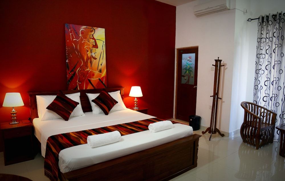 Romance Hills Hotel Deluxe Room 01 2