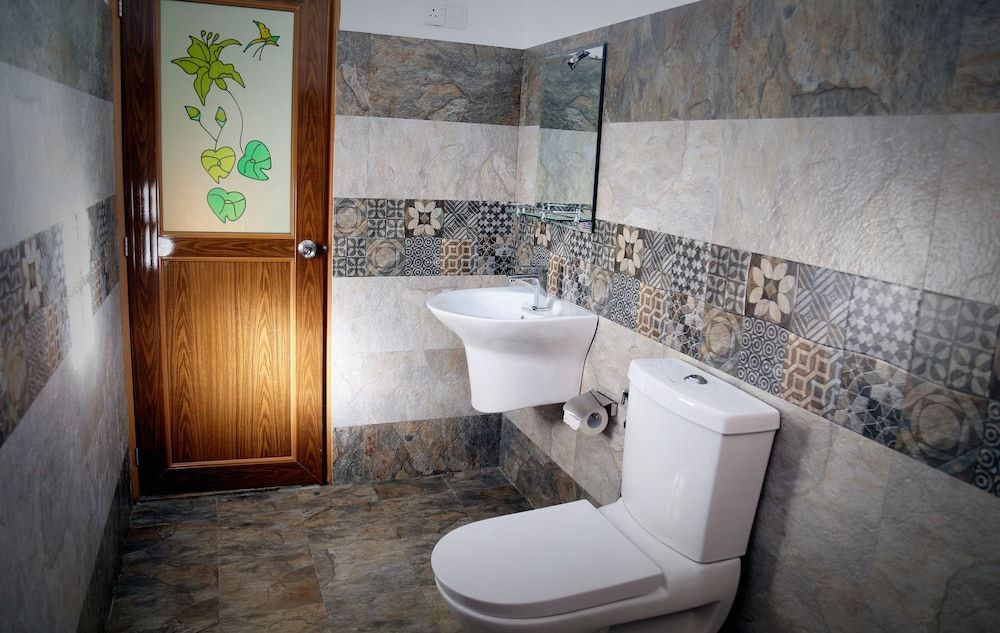 Romance Hills Hotel Romantic Double Room, 1 Queen Bed, Garden View 14