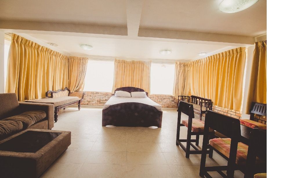 undefined Marina Bay Apartments 5