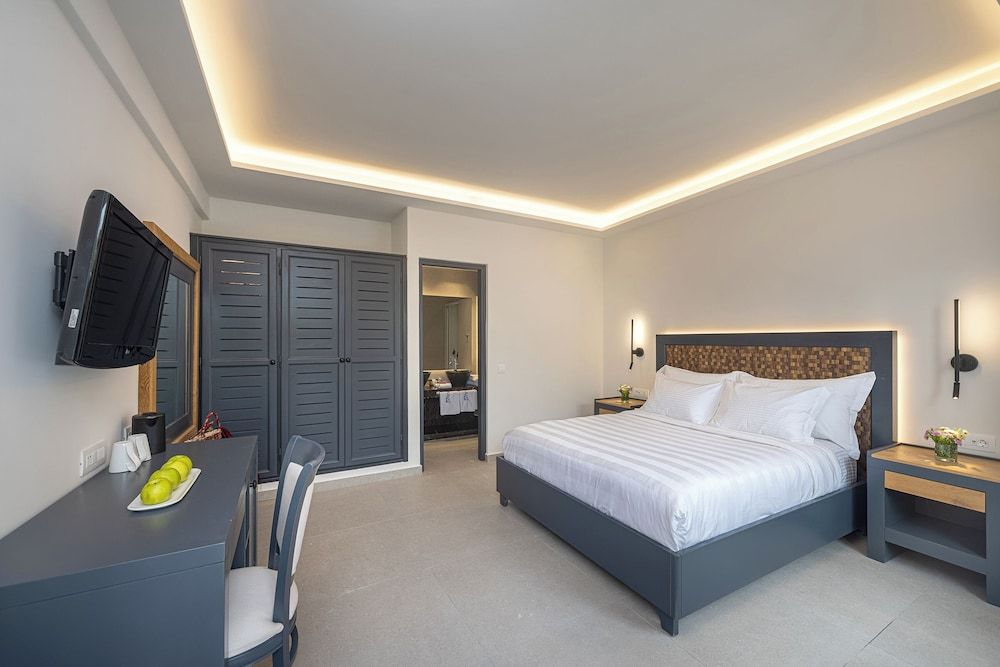 Hotel Petinos Standard Double Room (Adjacent Building)