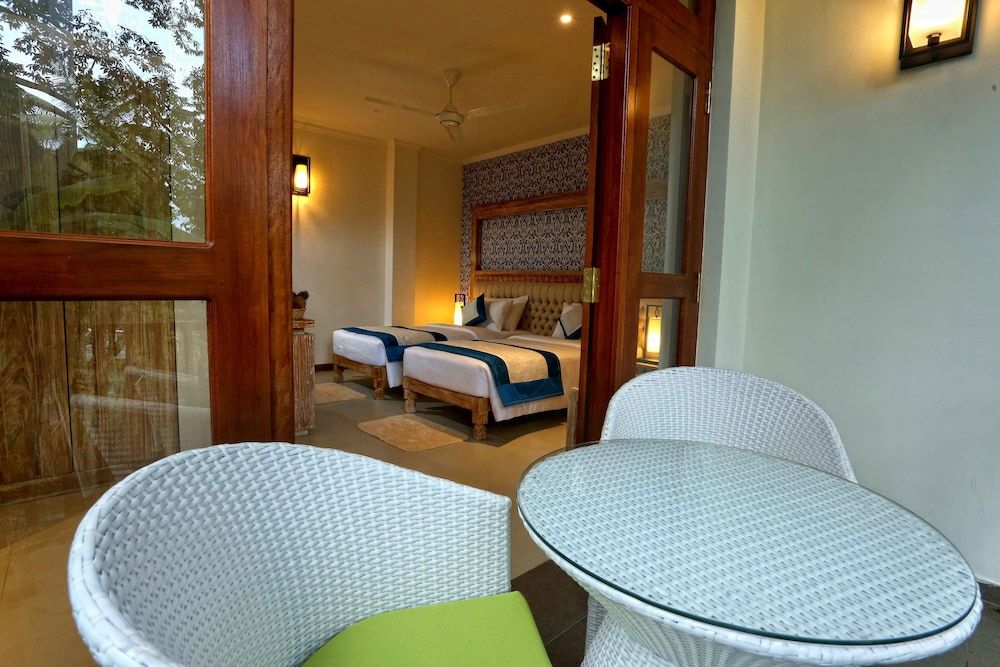 Rivora Residence Deluxe Double or Twin Room 10