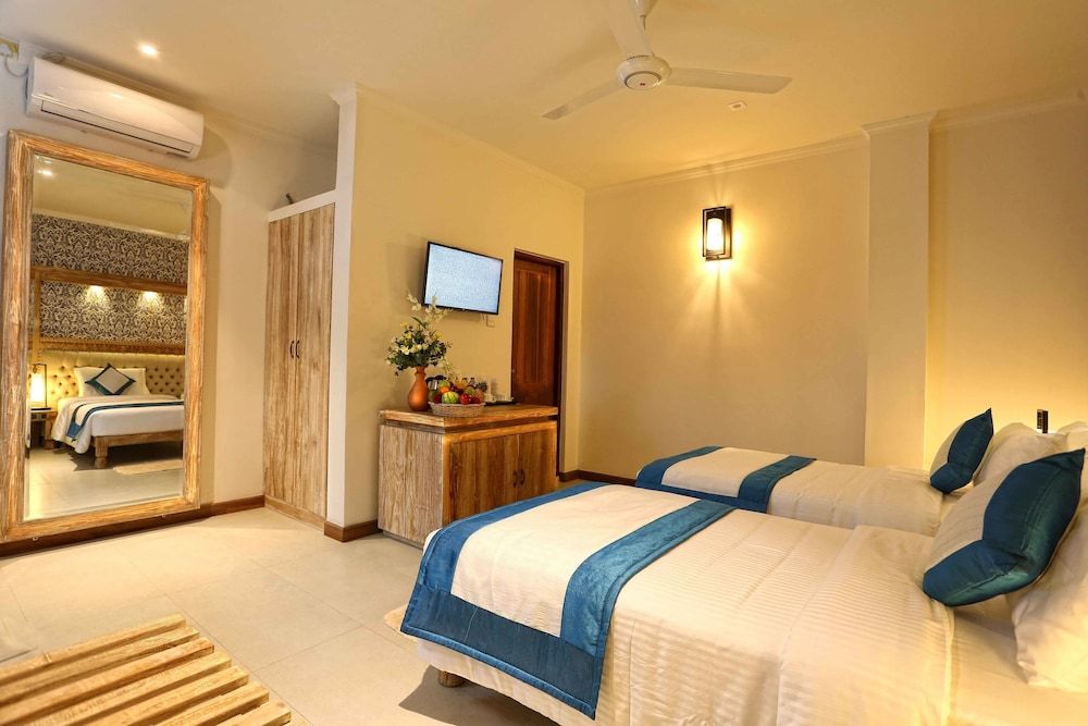 Rivora Residence Deluxe Double or Twin Room 10