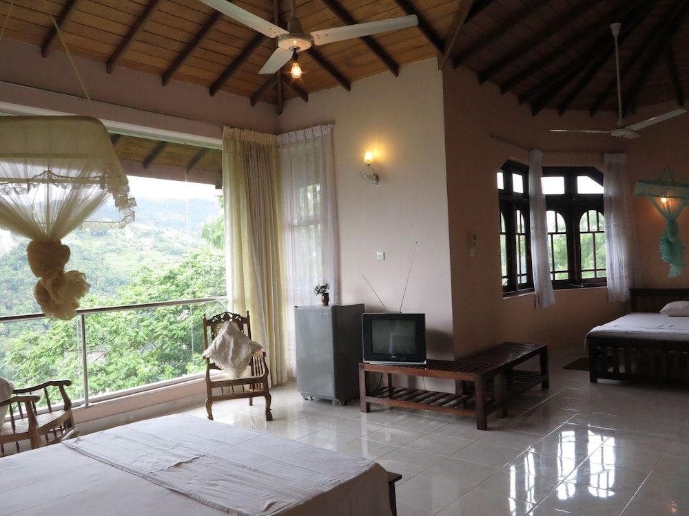 undefined Kandy View Garden Hotel 10