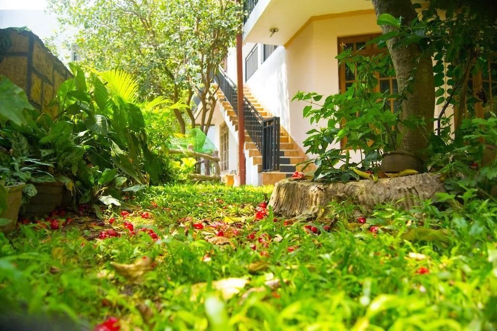 undefined Heavens Door Guest Inn 10