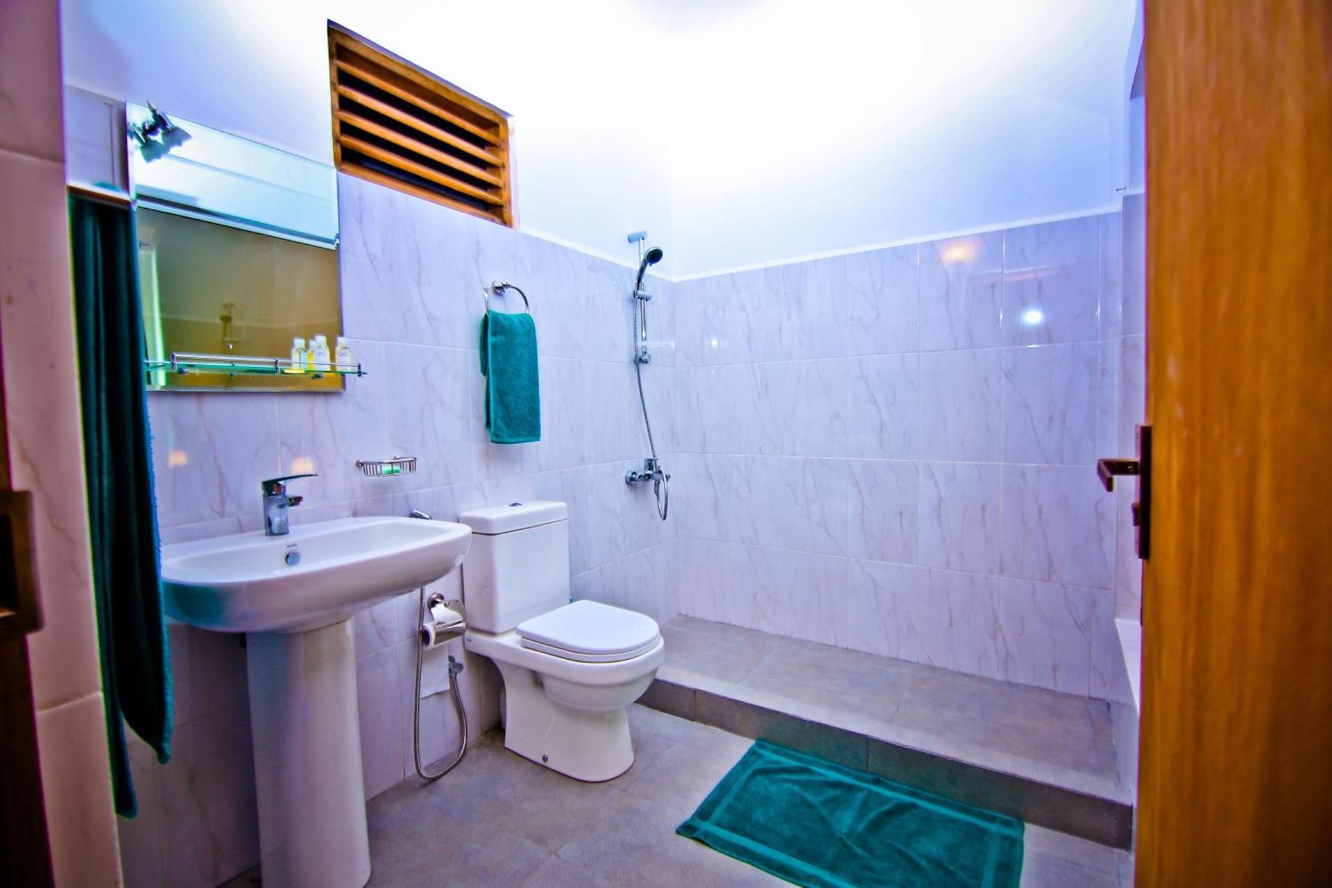 King Room with Mountain View