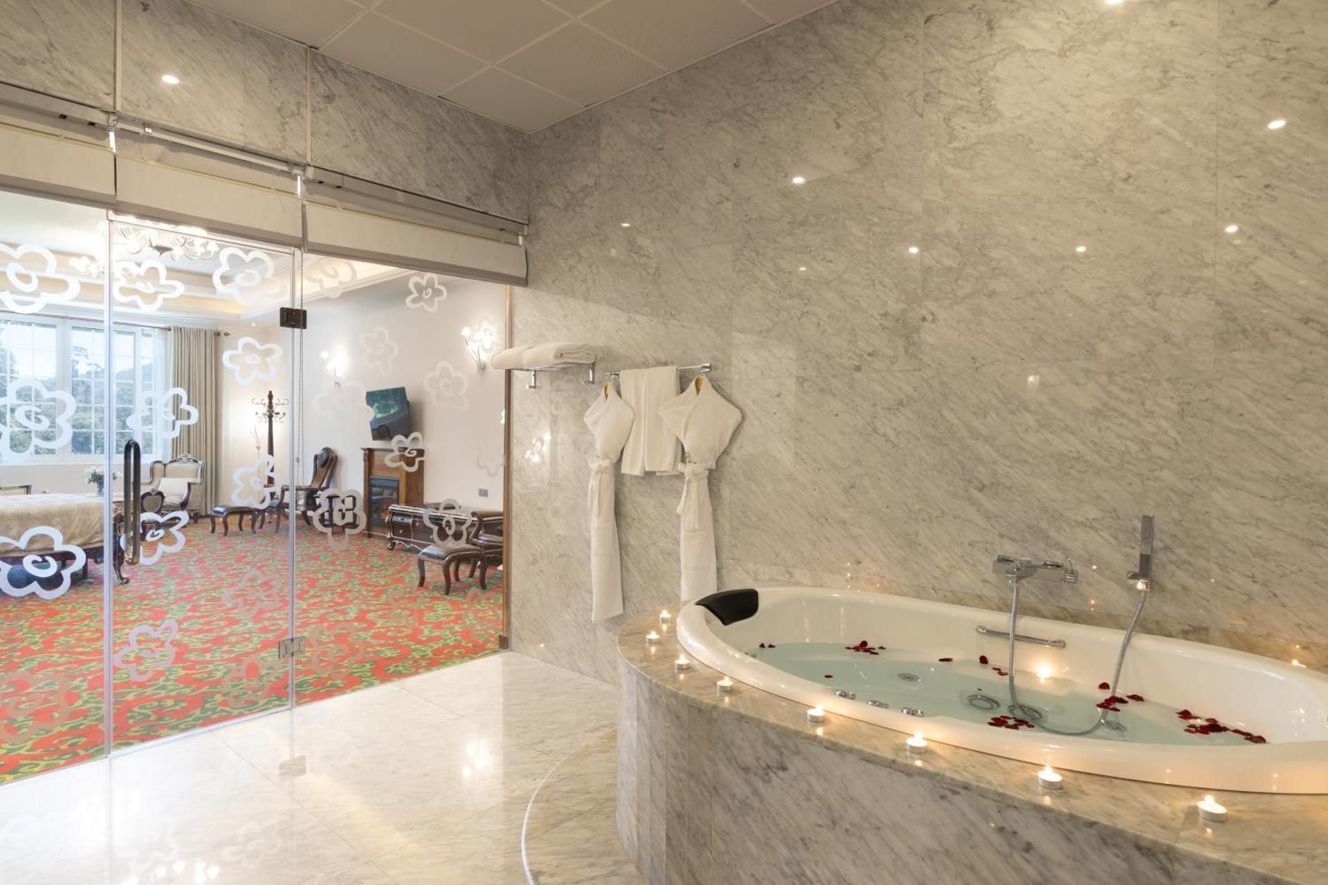 undefined Araliya Green City 8