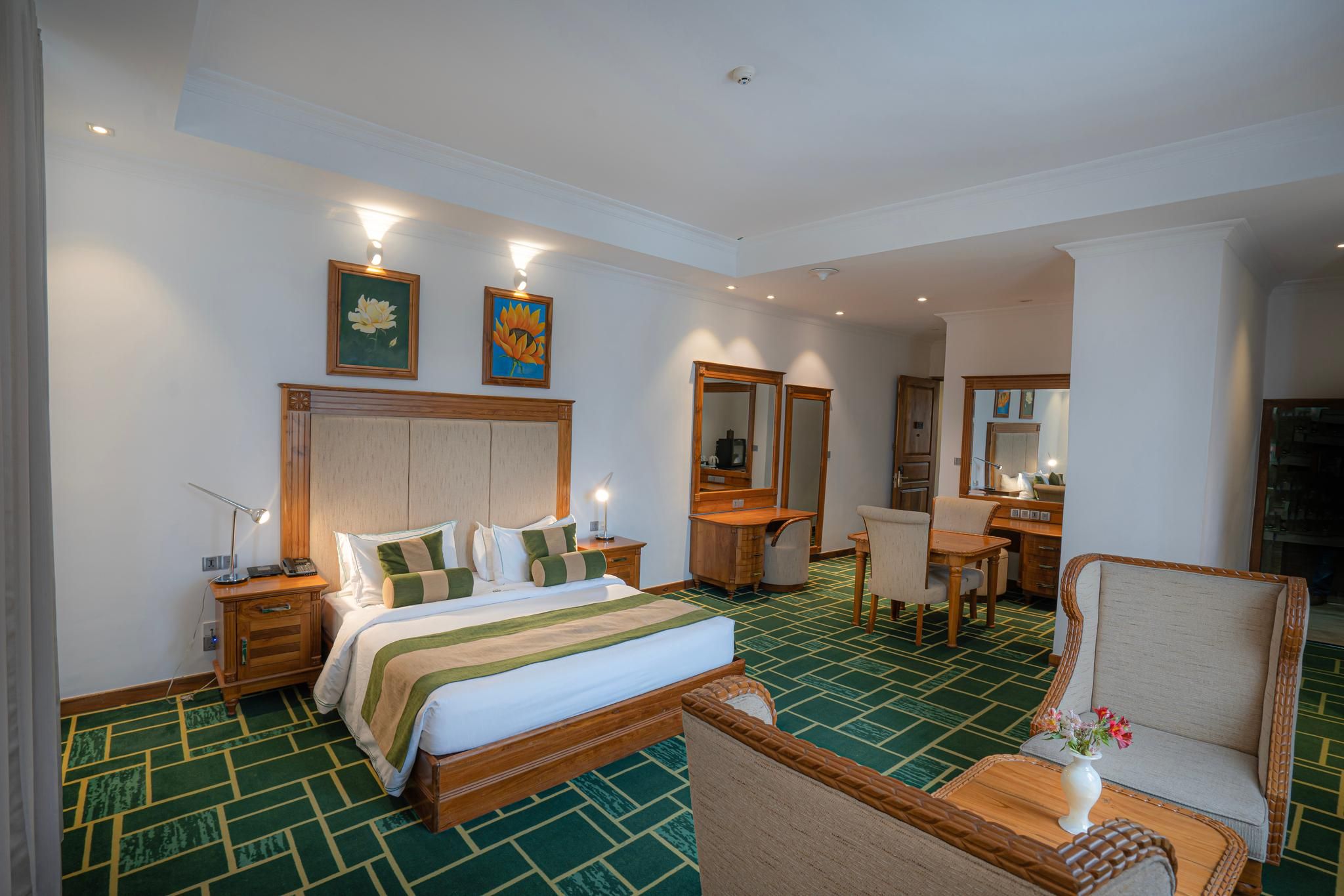 Junior Suite - City View