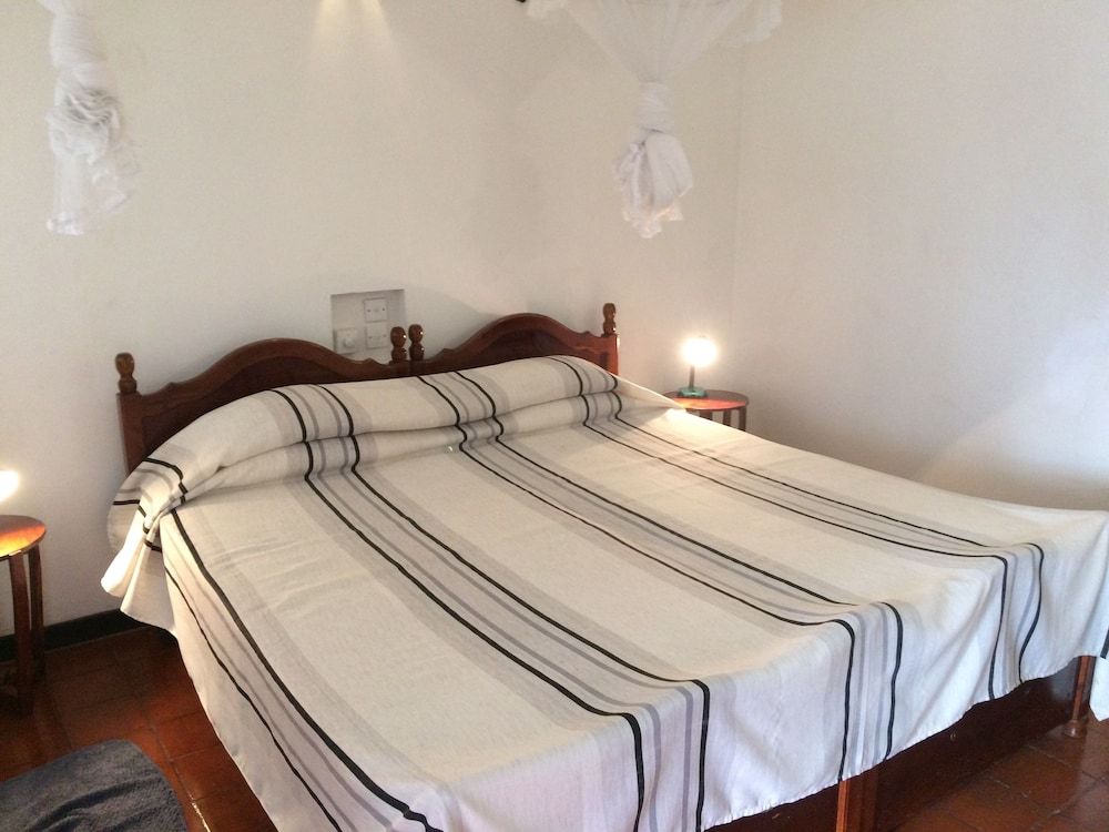 Hotel Hemadan Classic Twin Room, 1 Bedroom, Balcony, River View 7