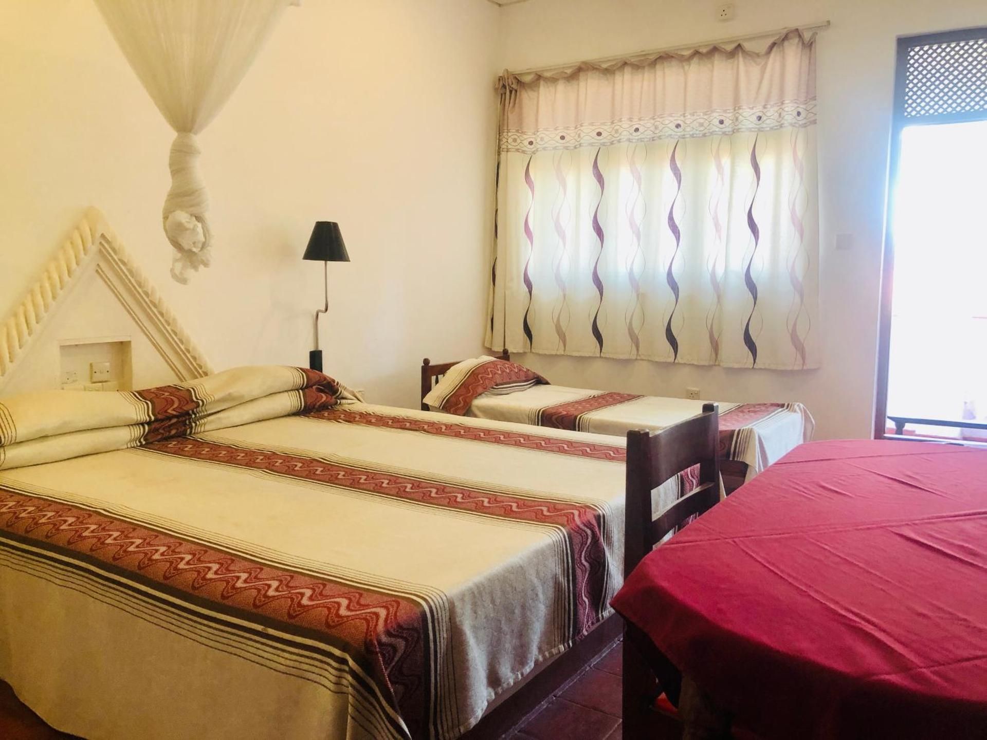 undefined Hotel Hemadan 8