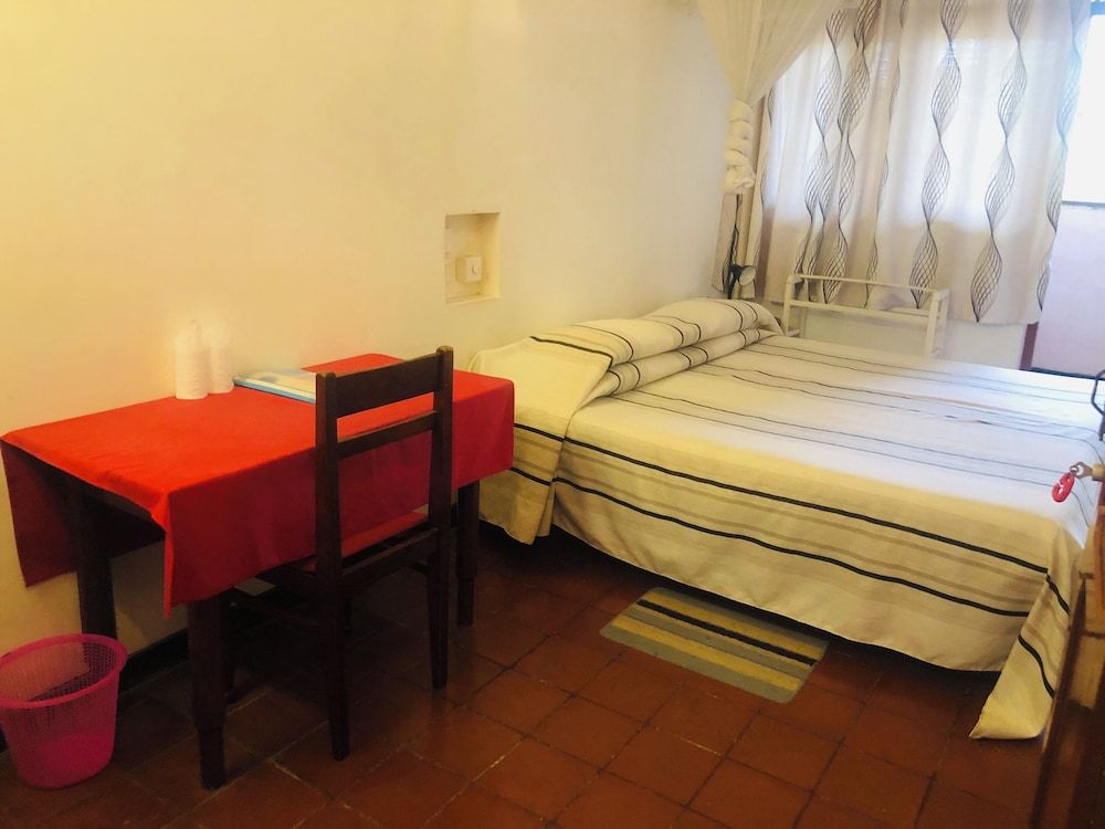 undefined Hotel Hemadan 3