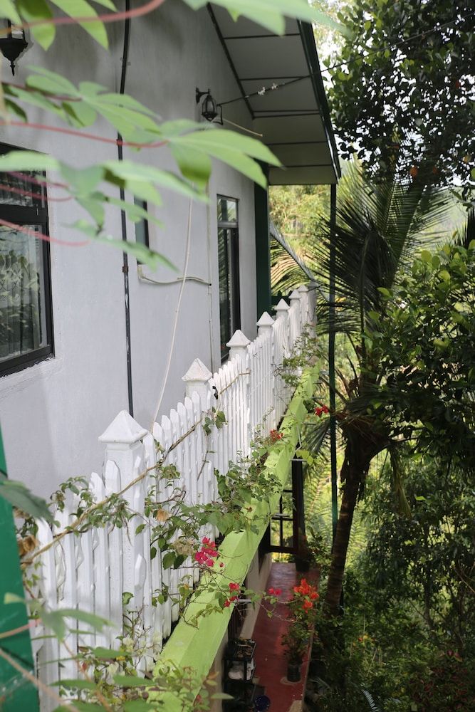 undefined Senevi 9 Arch Homestay 5