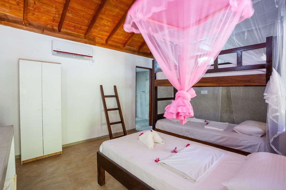 De Silva Palm Resort Comfort Double or Twin Room, 2 Twin Beds, Pool View