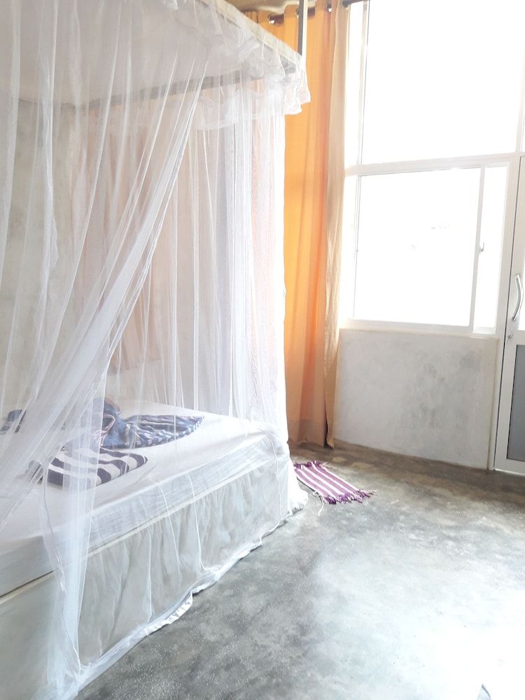 Weligama Bay Eco Villa Double Room 2