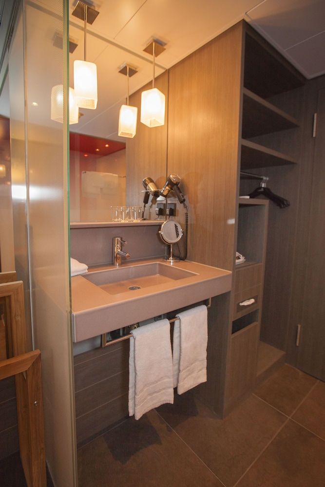 undefined Agora Swiss Night by Fassbind 7