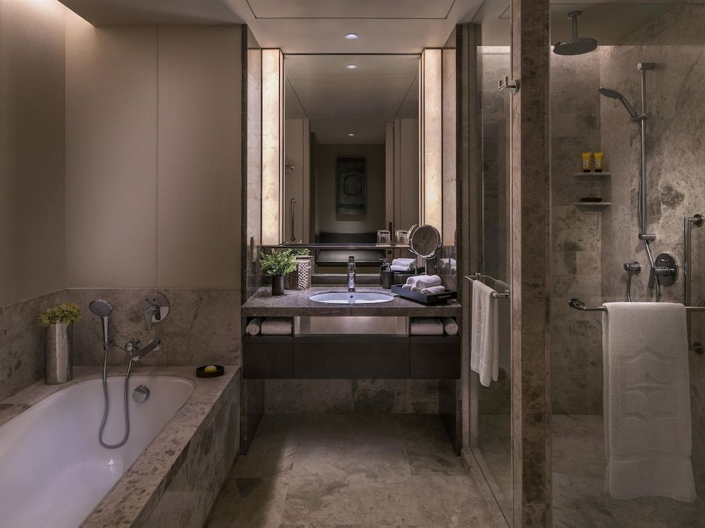 undefined Shangri-La Colombo 7