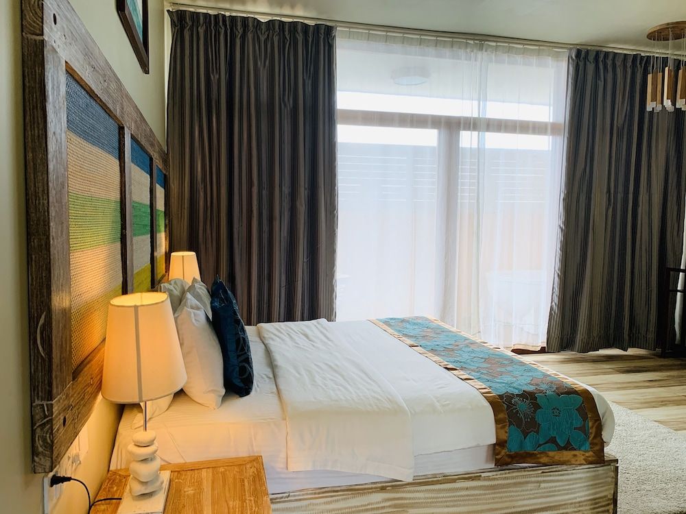 Queen Room
