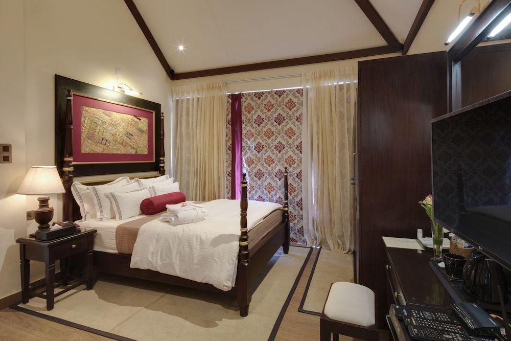 The Cheriz Boutique Hotel Deluxe Room, 1 Queen Bed, Garden View 2