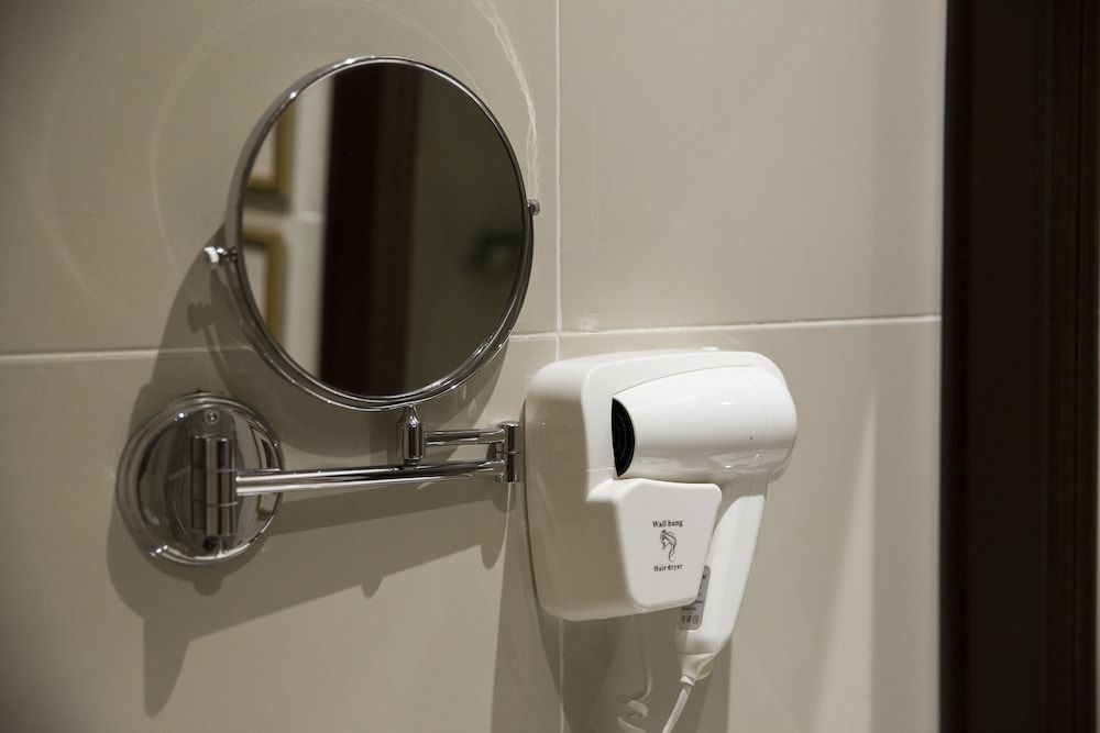 The Cheriz Boutique Hotel Deluxe Room, 1 Queen Bed, Garden View 7