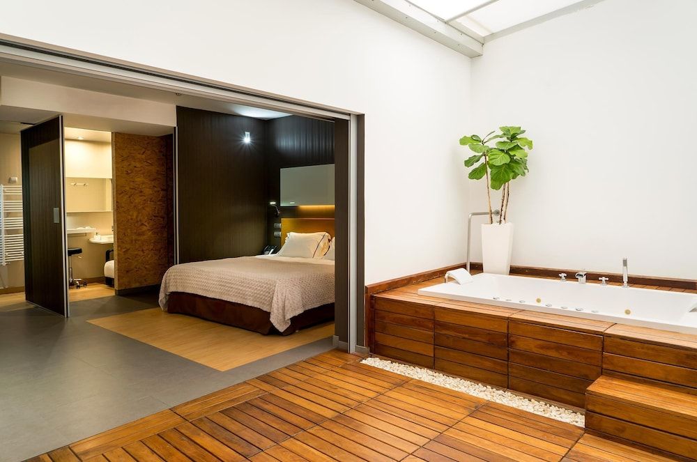 Superior Double Room (Deluxe)