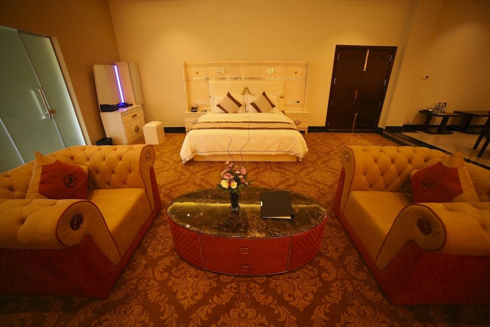 Executive Suite