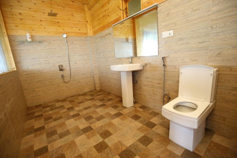 Ella Taxi Deluxe Double Room, 1 Double Bed 11