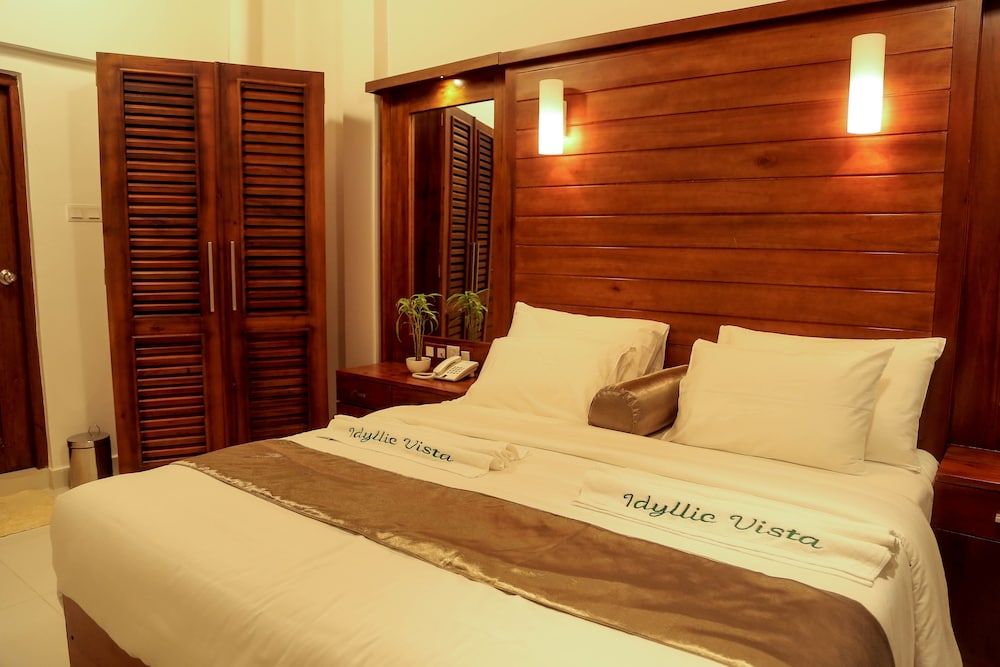 Idyllic Vista Deluxe Double Room, 1 King Bed, Mountain View 9