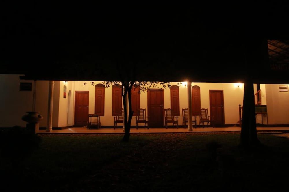 undefined Aragorn Villa 4