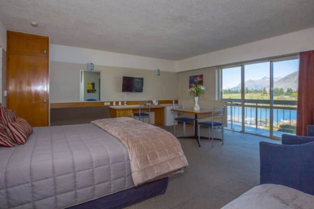 undefined Earnslaw Lodge 4