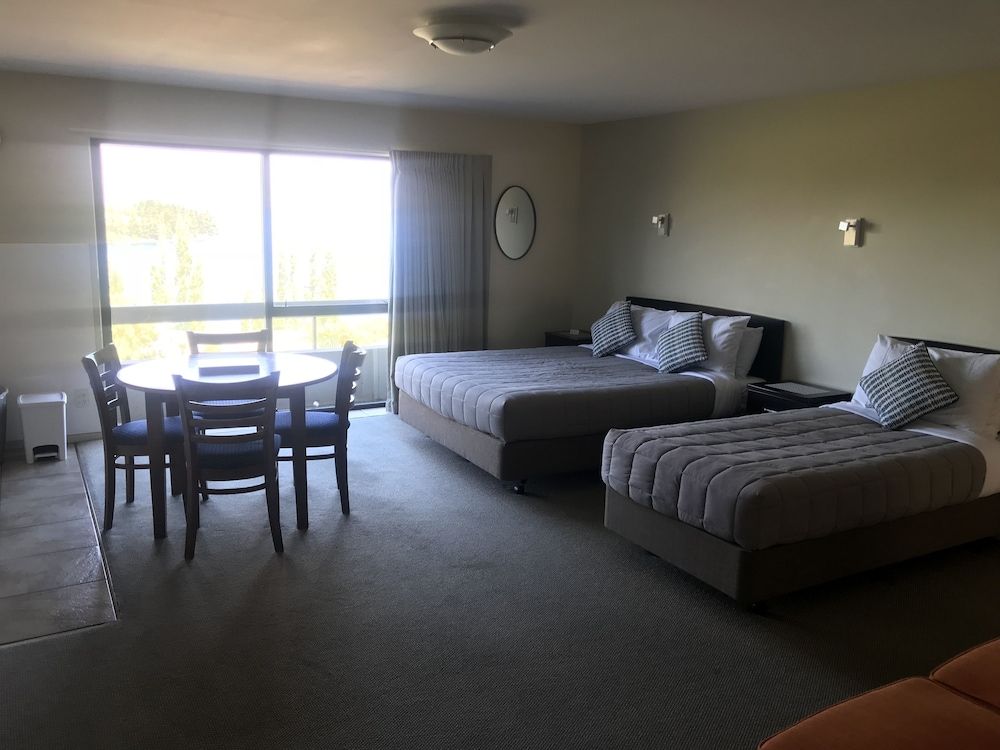 undefined Earnslaw Lodge 8