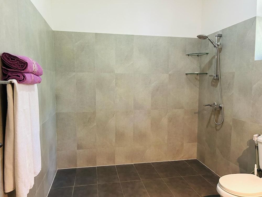 Traumvilla Bentota Deluxe Room, Accessible, Pool Access 4