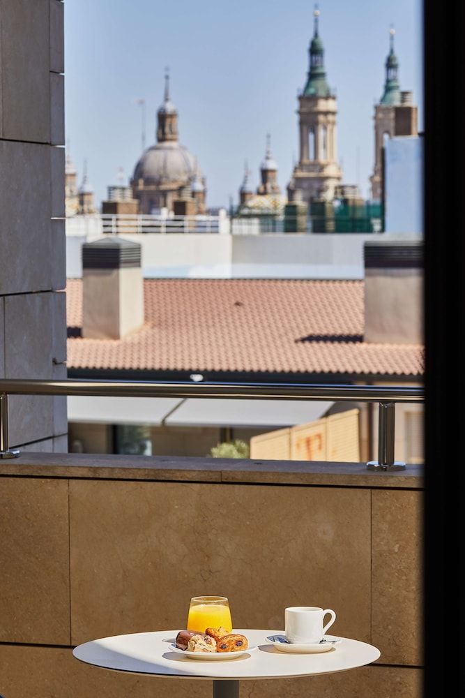 Hotel Silken Reino de Aragón Superior Double or Twin Room 5