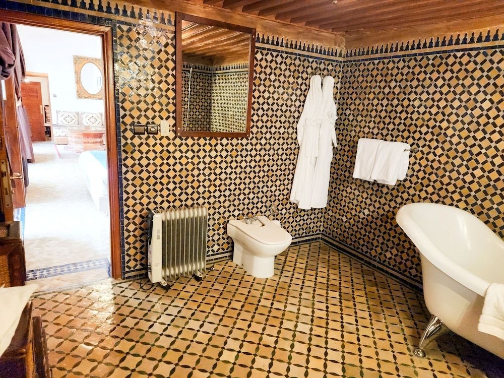 Deluxe Suite, Ensuite, Pool View (Yasmine)