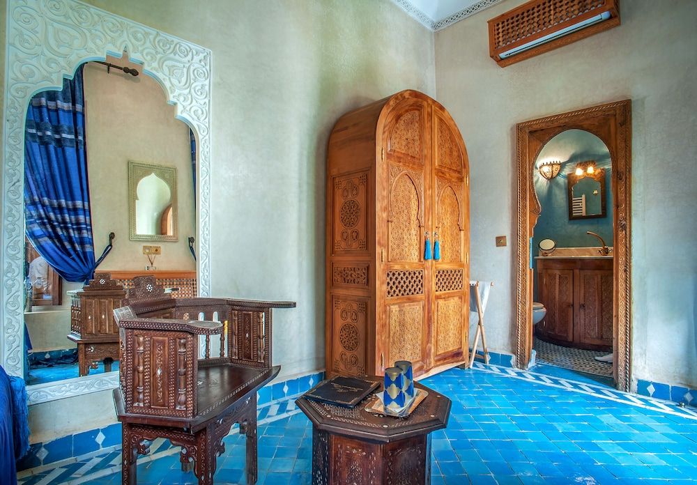 undefined Riad Laurence Olivier 2